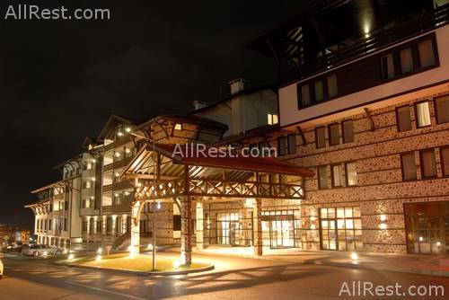 Lion Hotel 2